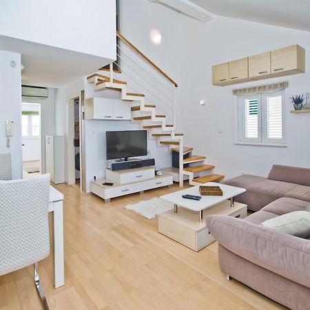 Relaxing Holiday Sunset Apartment Хвар Екстер'єр фото