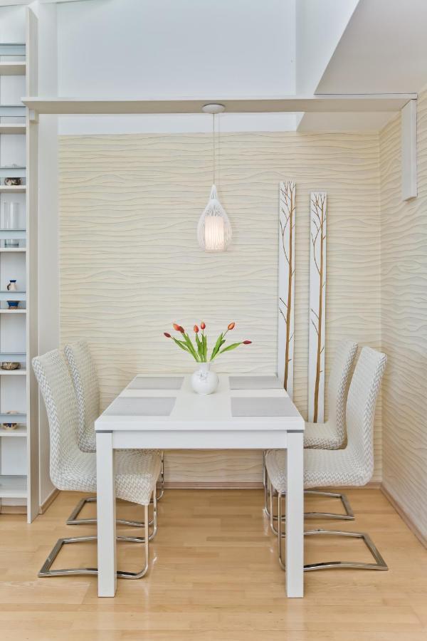 Relaxing Holiday Sunset Apartment Хвар Екстер'єр фото