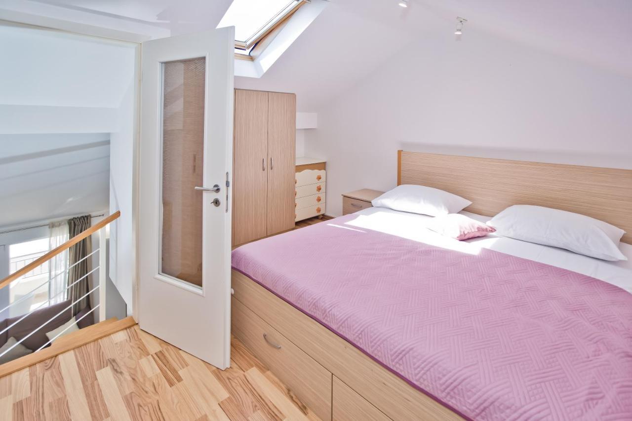 Relaxing Holiday Sunset Apartment Хвар Екстер'єр фото